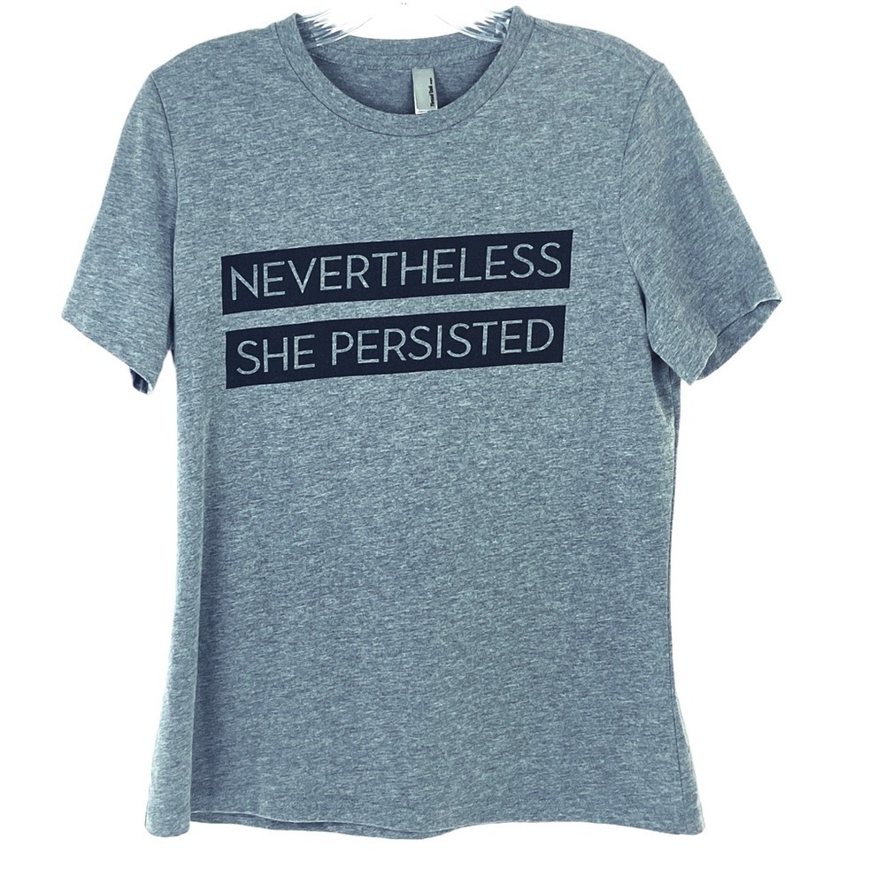 Gray Graphic T-Shirt NEVERTHELESS She Persisted Short Sleeve Grey Medium